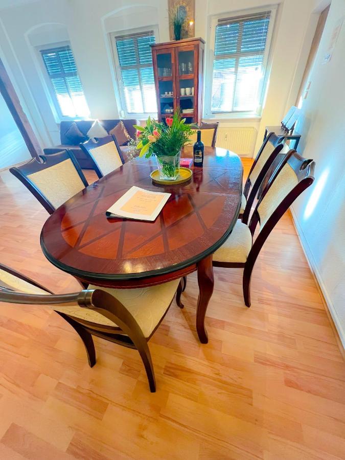 "Casa20200" 2 X Apartments Je 150Qm Fuer Business, Familien, Gruppen, Handwerker 15Min Von Berlin, Erdbeerhof, Outlet B5, 5Min Vom See Falkensee !! 2 Apartment Each 150Qm For Business , Families 15Min From Berlin!! Eksteriør billede